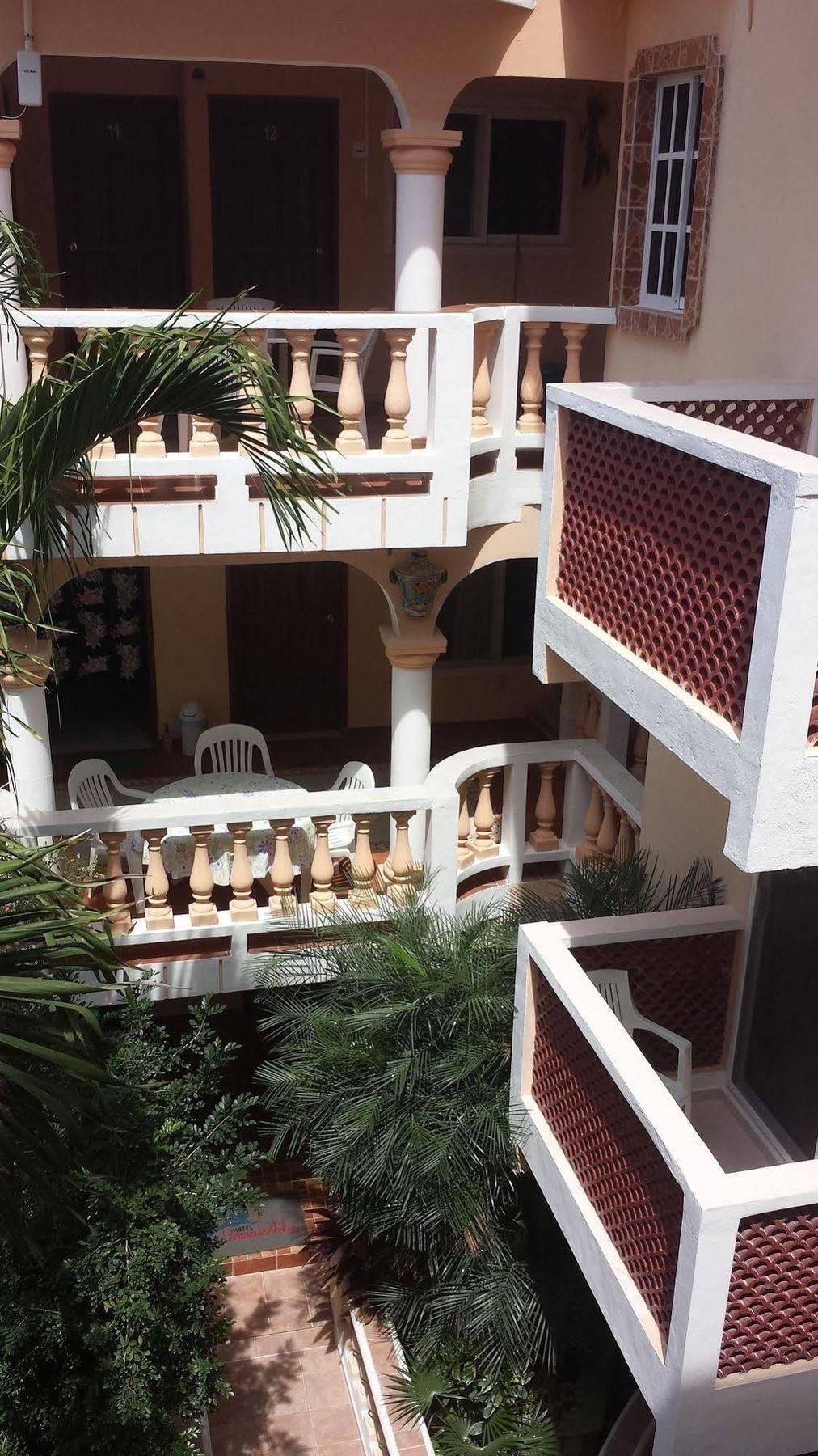 Hotel Francis Arlene Adults Only Isla Mujeres Dış mekan fotoğraf